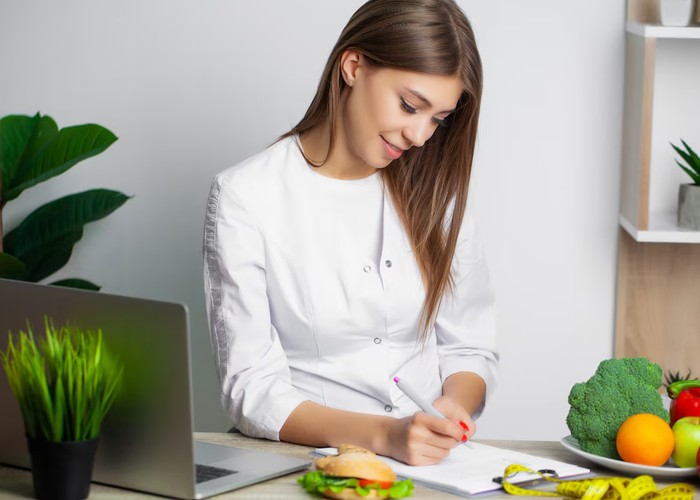 Functional Nutritionist Certification Training Program